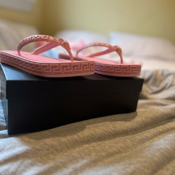 Versace Pink Flip Flops - Picture 2 of 3